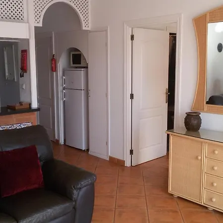 3 Bedroom In With Private Heated Pool וילה *